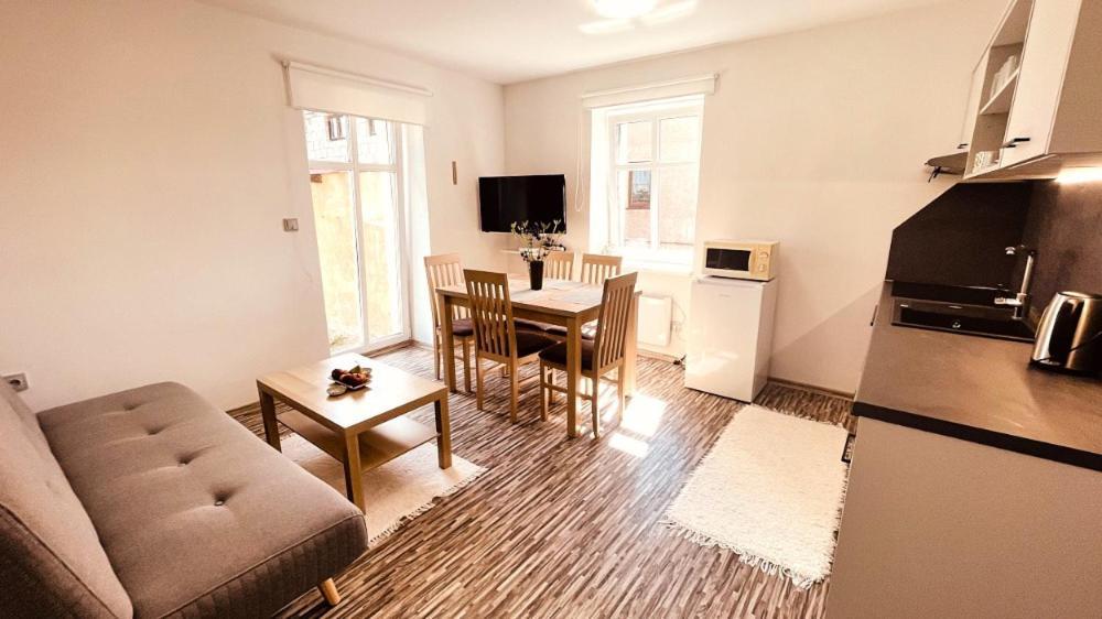 Apartmany Hvezdecka Broumov Kültér fotó